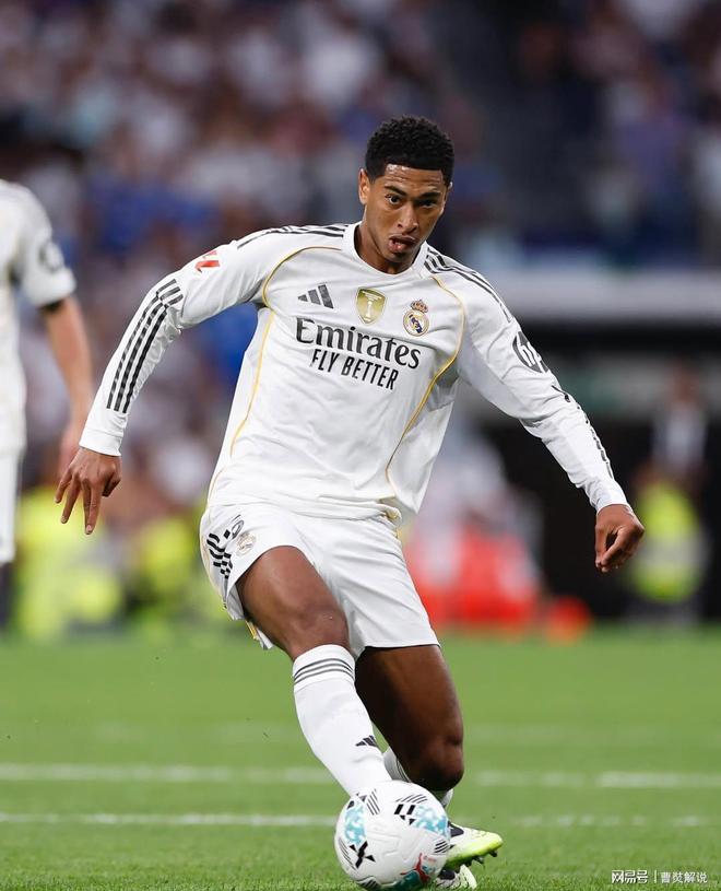 姆伯莫近7次代表喀麦隆出场，球队打进9球他一人直接参与5球（近7场代表喀麦隆出战，姆伯莫直接参与球队9球中的5球）