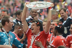 欧冠淘汰赛打响!数据：皇马难逃德比战平局魔咒（欧冠淘汰赛开战！数据显示皇马难逃德比平局魔咒）