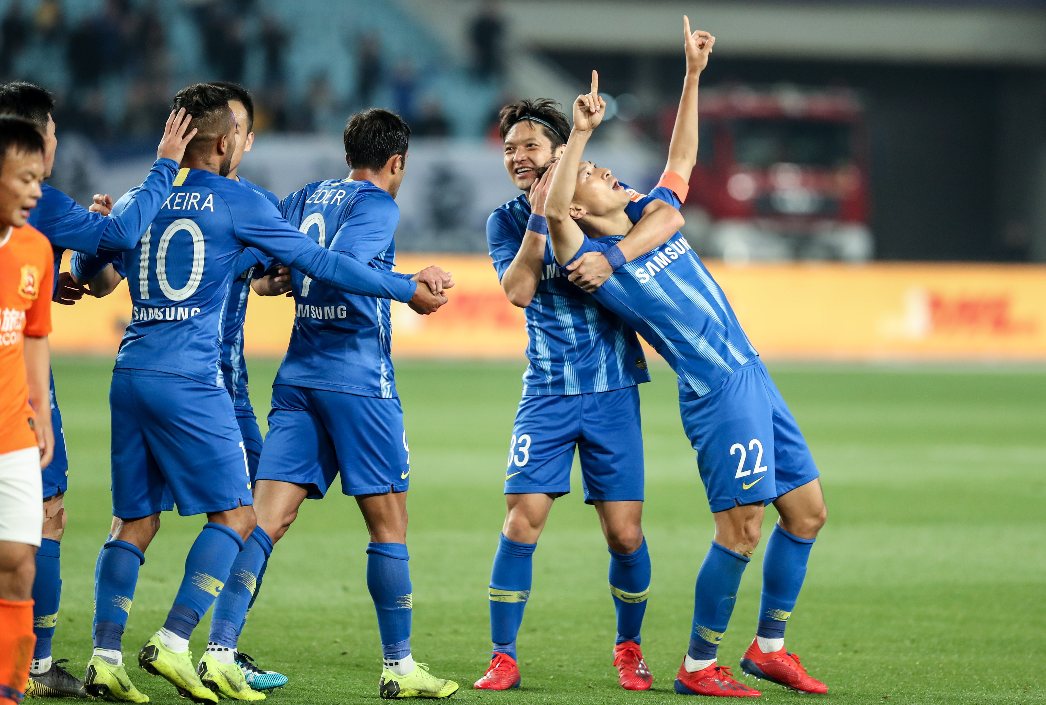 意媒：意甲或引入足球视频支持系统，主帅每场有两次挑战机会（意媒称意甲拟推视频辅助判罚，主帅每场可挑战两次）