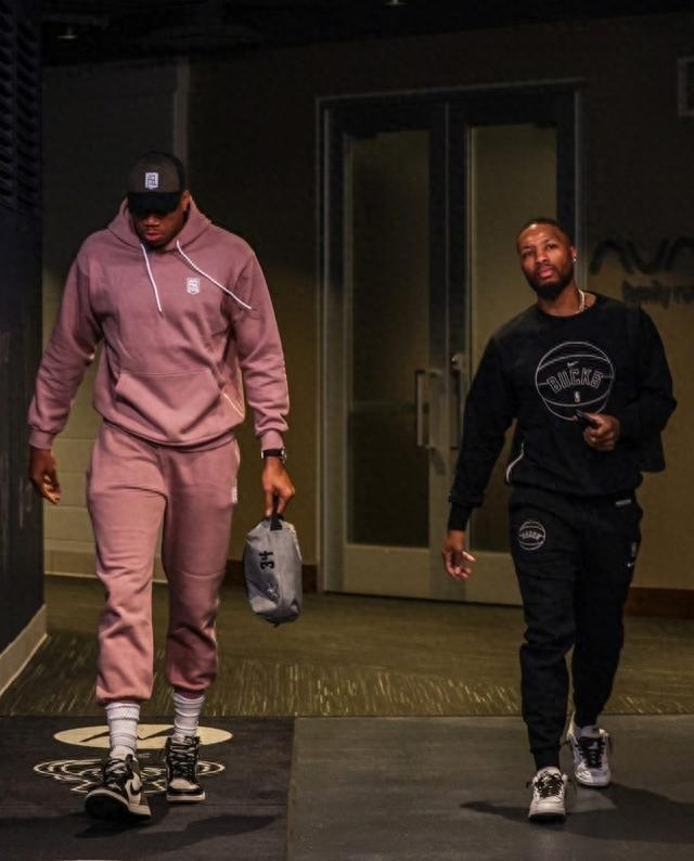 美记：湖人将围绕东契奇&里夫斯建队，希望获得3D球员（美记：湖人计划以东契奇和里夫斯为核心搭建阵容，锁定补强3D球员）