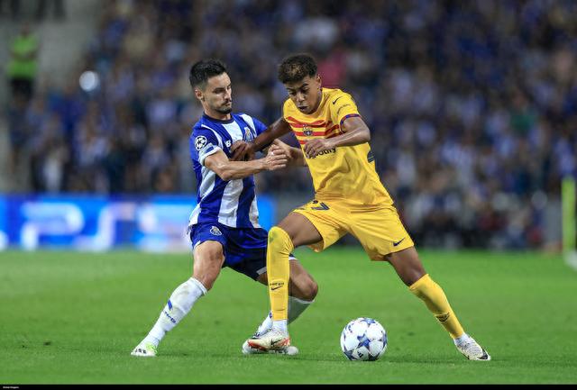 曼城因下半场出场迟到累计已被罚300万，瓜帅讽欧足联双标（曼城因下半场回场迟到累积被罚300万，瓜帅指责欧足联双重标准）