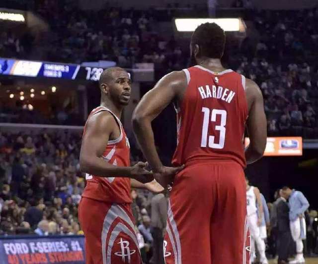 每体：曼城加速球员清洗进程，麦卡蒂与格10等4人为离队候选（每体：曼城加速阵容清理，麦卡蒂与格10等4人列入离队候选名单）