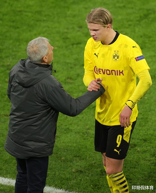 东契奇调侃里夫斯：他打得像是顶级球星，这是我最后一次夸他（东契奇笑称里夫斯打出巨星水准：这是我最后一次夸他）