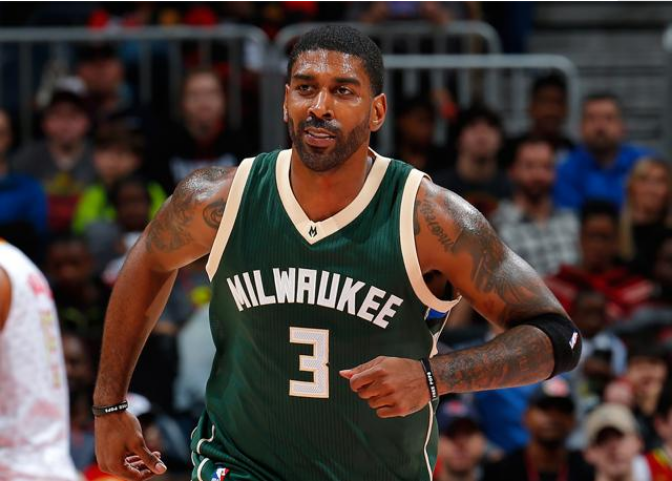 斯塔尼希奇：大家都知道队内竞争激烈，教练会做出选择（斯塔尼希奇：队内竞争激烈，最终决定权在主帅手中）