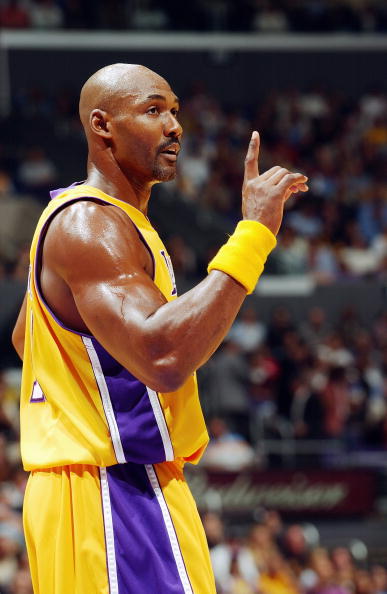 0-3不敌拜仁，勒沃库森连续37场德甲客场不败纪录遭终结（拜仁3-0击败勒沃库森，德甲客场37场不败纪录终止）