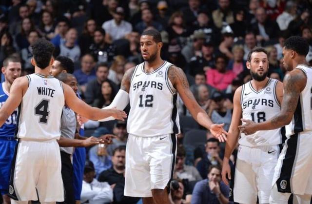 浮嶋敏：无论首发和替补都要为球队做贡献；满意赵松源的表现（浮嶋敏：首发与替补都需为球队做出贡献，对赵松源的发挥感到满意）